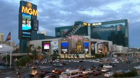 All Las Vegas casinos ordered to shut down