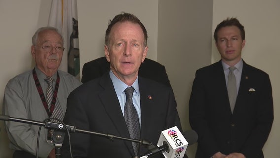 LAUSD Superintendent Austin Beutner says district has stepped up to help feed community amid coronavirus pandemic