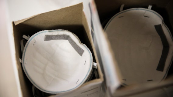 LAUSD donating 100,000 masks to local hospitals