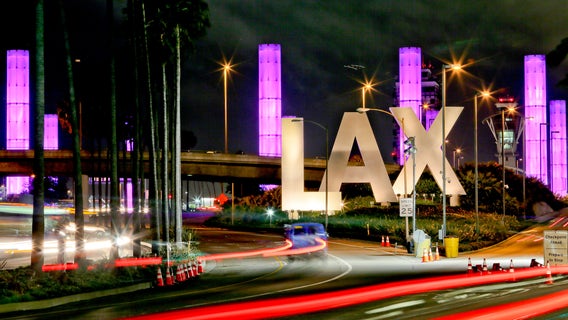 Power restored at Los Angeles International Airport, nearby area