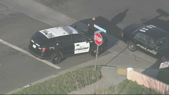 Teen killed, 2 other people injured in Rialto shooting