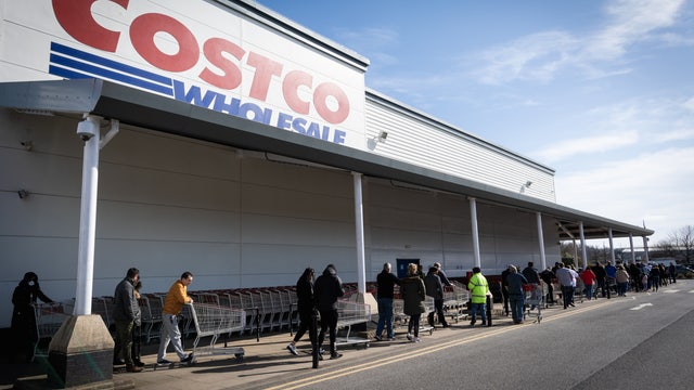 Four SoCal grocery workers test positive for COVID-19