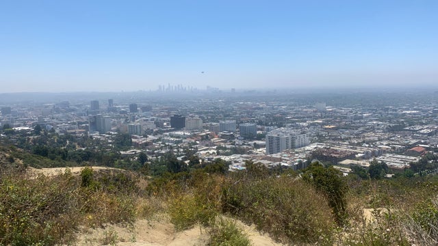 All hiking trails in LA County will close to reinforce need for social distancing