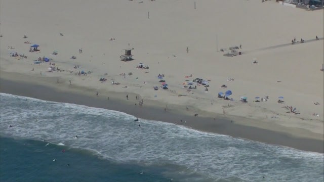 Newport Beach City Council votes 5-2 to reject a proposed ordinance to close the city's beaches during pandemic