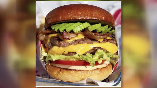 Big Boy brings burgers to those on the coronavirus frontlines