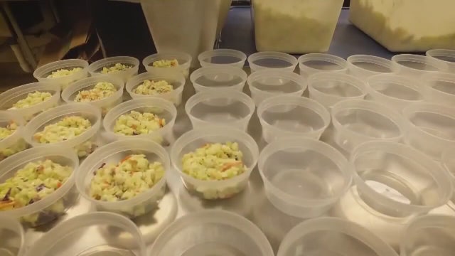 Newsom announces program for eateries to prepare, deliver meals to seniors