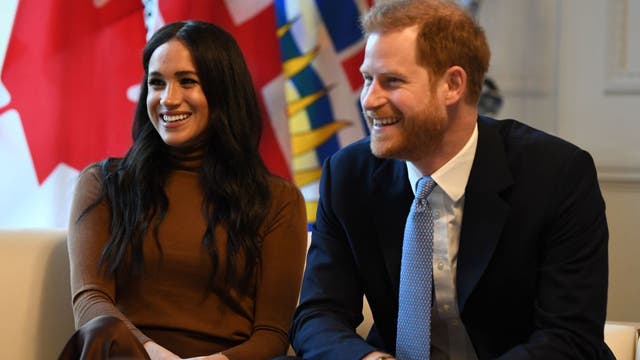 Meghan Markle, Prince Harry deliver free meals in Los Angeles amid coronavirus crisis