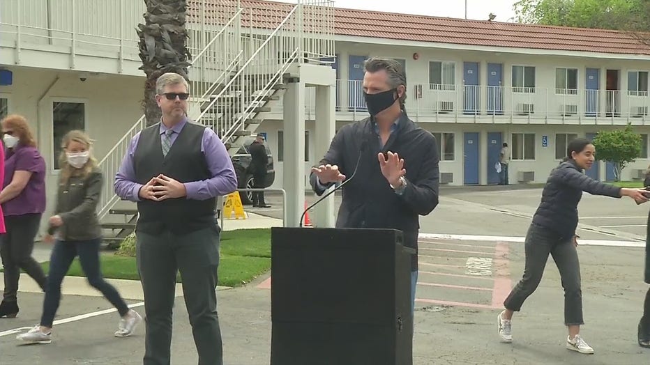 gavin-newsom-mask-saturday-april-18-2020-santa-clara-county.jpg