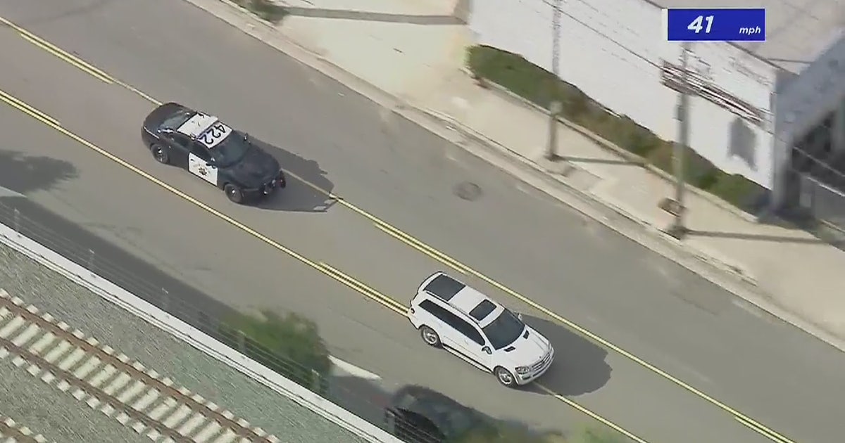 Suspect in custody after leading authorities on high-speed chase | FOX ...