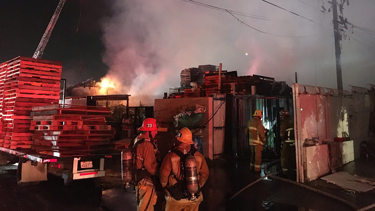 Crews knock down aggressive wood pallet fire in LA, residents evacuated