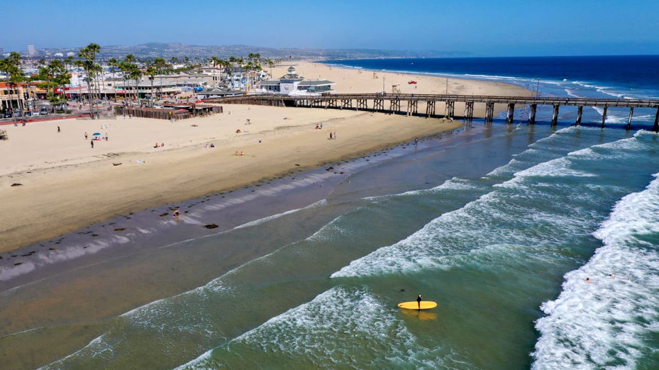 Newport Beach becomes latest O.C. city to reopen beaches with ...