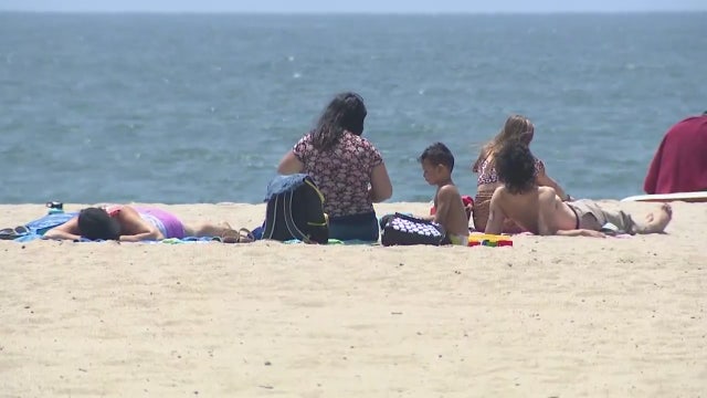 LA beaches, stores open ahead of Memorial Day weekend