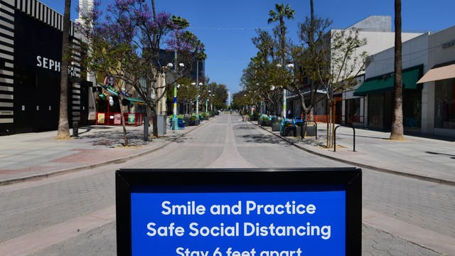 Report: California receives D- grade for social distancing
