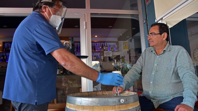 Long Beach making 1,000 face shields available to restaurants