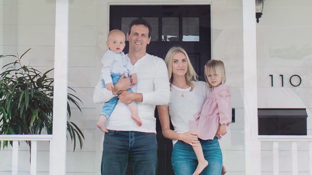 Photographers discuss porch portrait trend as families immortalize pandemic