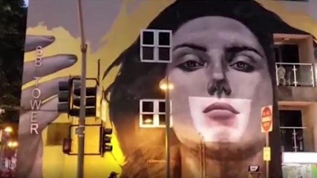 DTLA mural "talks" to inspire during pandemic