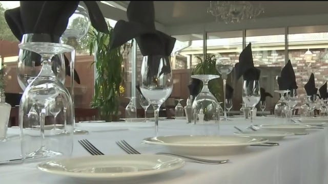 SoCal restaurant, bar owners take another hit before the holiday weekend amid coronavirus case surge