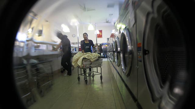 LA councilman commits funds for laundry for 100 families struggling amid COVID-19 pandemic