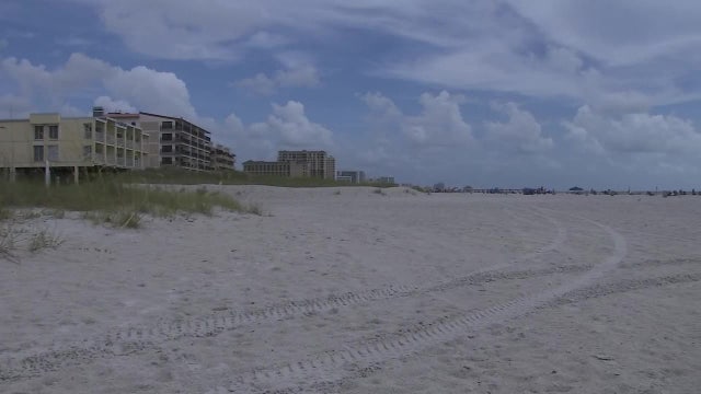 CFR: 2 injured, 1 critically following lightning strike on Clearwater Beach