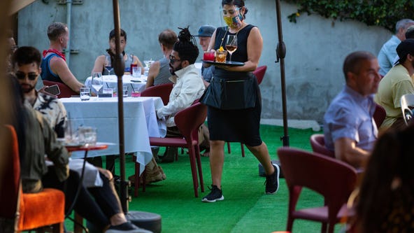 Garcetti extends outdoor dining program for LA restaurants to end of year