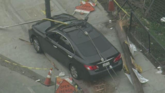 Man killed in car-to-car shooting in South Los Angeles