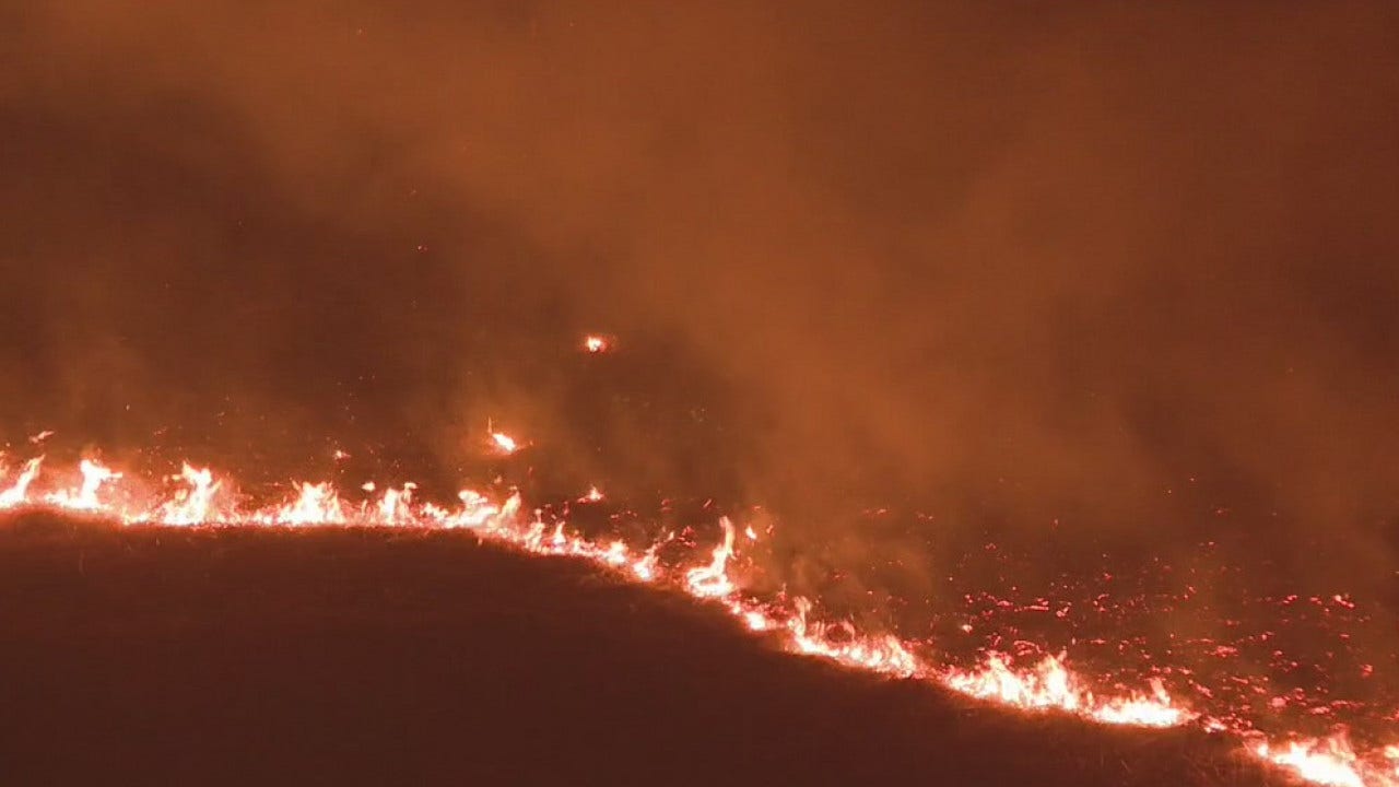 Blue Ridge Fire continues to rage in Riverside, Orange counties