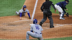 Bullpen woes, late error cost Dodgers in Game 4 of World Series