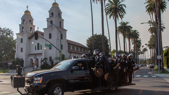 LA Council Council votes unanimously to create unarmed crisis response teams for nonviolent calls