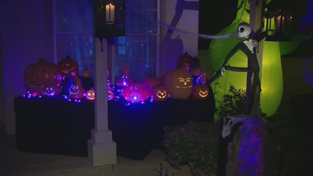 Santa Clarita to allow trick-or-treating