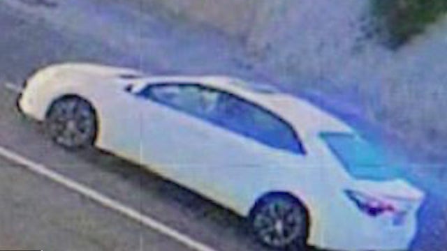 Hawthorne police searching for hit-and-run driver who struck 14-year-old on bicycle