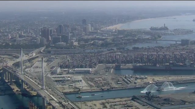 Long Beach celebrates opening of new bridge
