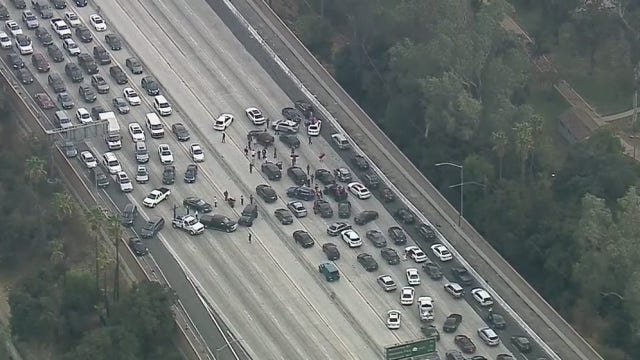 Protest shuts down 170 Fwy. bringing attention to Armenia/Azerbaijan conflict