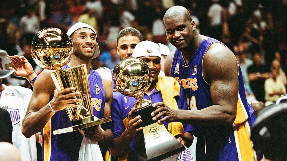Legends Kobe Bryant and Gasol Los Angeles Lakers NBA Finals 2000