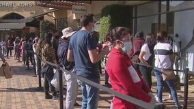 Shoppers flock to Citadel Outlets for Black Friday