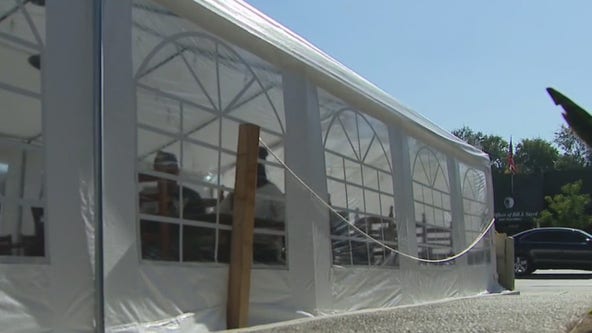 Outdoor dining during cold temperatures in the pandemic