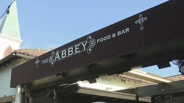 LA County restaurants make most of last night of outdoor dining before ban; plead for customer support