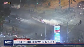 SkyFOX captures video of sideshow briefly taking place near an Arleta intersection