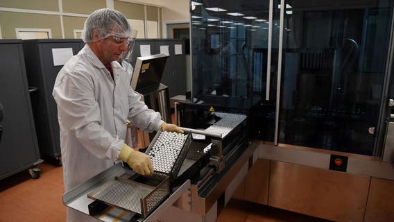 Britain authorizes COVID vaccine for emergency use