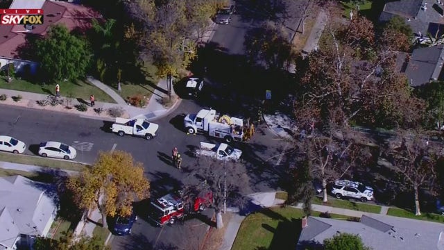 Crews stop gas leak caused by nearby contractors in Burbank, residents can return home