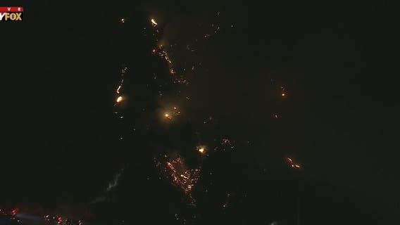 Brush fire burns 10 acres in Newhall