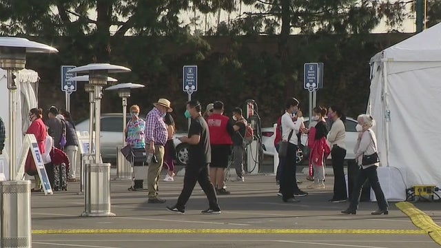 Orange County sees high demand of people wanting vaccine after mega site opens at Disneyland