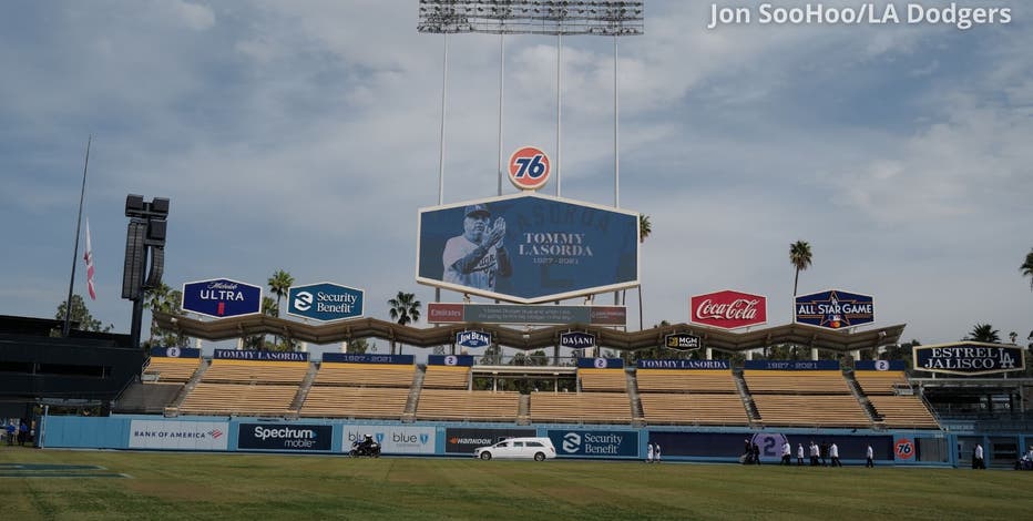 Tommy Lasorda 2 Patch 2021 Los Angeles Dodgers LA Memorial 