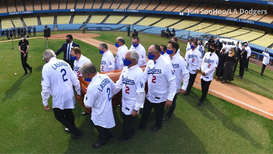 Baseball world fondly remembers Dodgers legend Tommy Lasorda - Los Angeles  Times