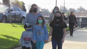 Councilmember introduces motion to explore legal options to force LAUSD schools to reopen