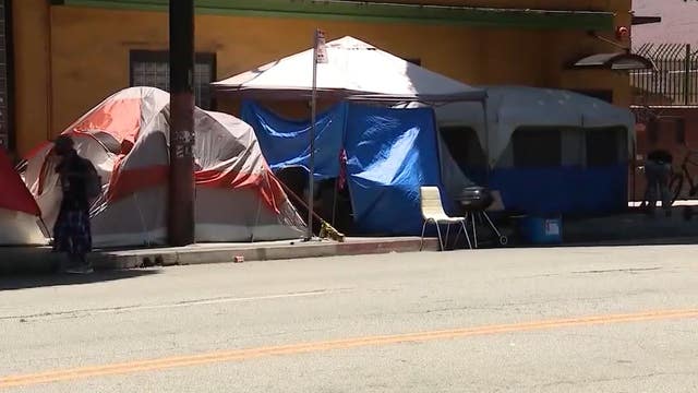 New LA law goes into effect restricting homeless encampments in certain areas