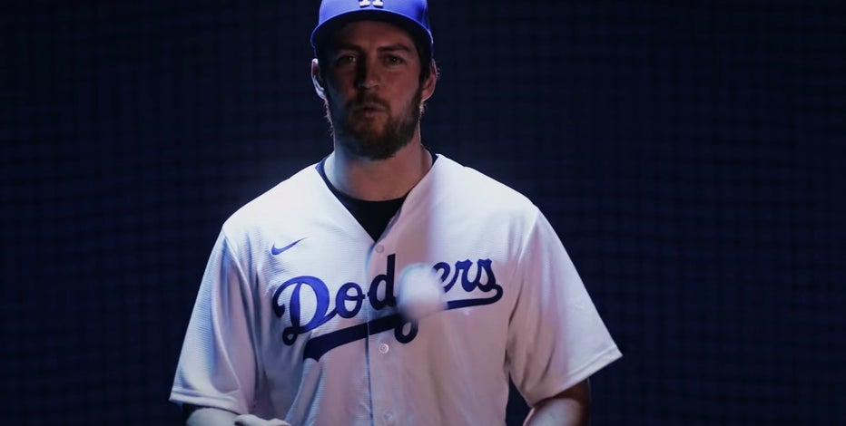 Trevor Bauer officially introduced as a Dodger