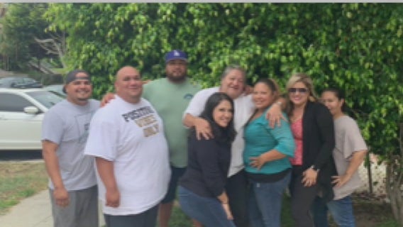 Tight-knit family reflects on losing beloved relatives to COVID-19