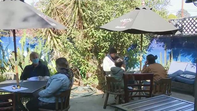 Judge authorizes city to shut off electricity to Burbank restaurant that defied health order