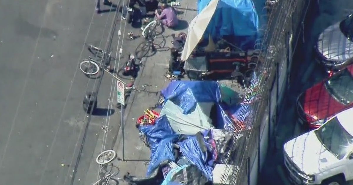 LA City Council tentatively approves ordinance to restrict encampments ...