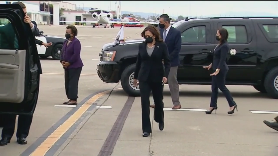 kamala at oakland airport